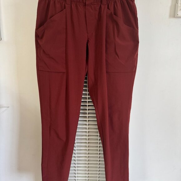 Athleta Skyline Paperbag Pant, Deep Crimson, Size 4 - Picture 3 of 5